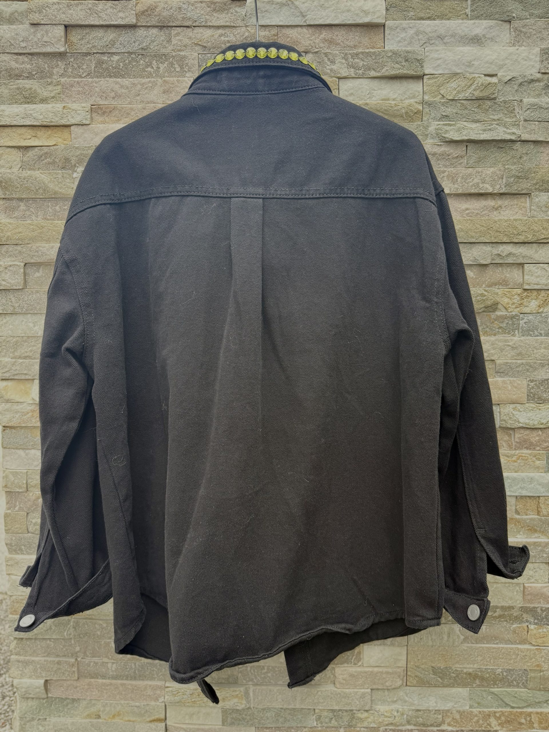 VESTE NOIR STRASS TU MODELE STRASSY – Image 6